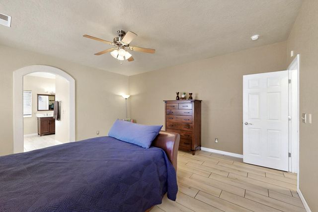 1019 MAROA Street NW, Albuquerque, NM 87120