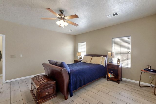 1019 MAROA Street NW, Albuquerque, NM 87120