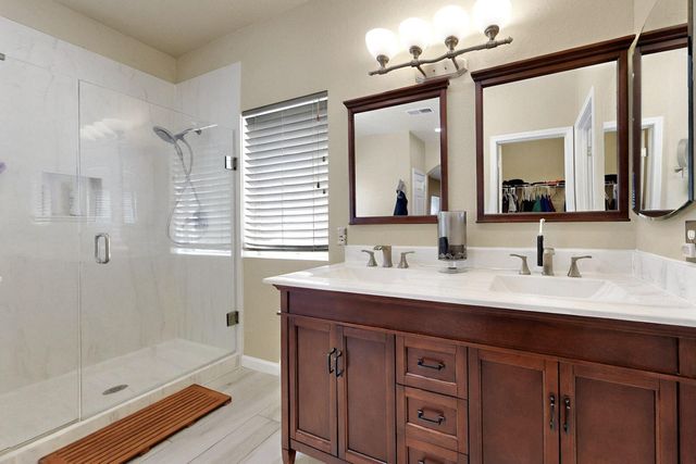 1019 MAROA Street NW, Albuquerque, NM 87120