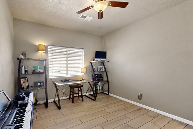 1019 MAROA Street NW, Albuquerque, NM 87120