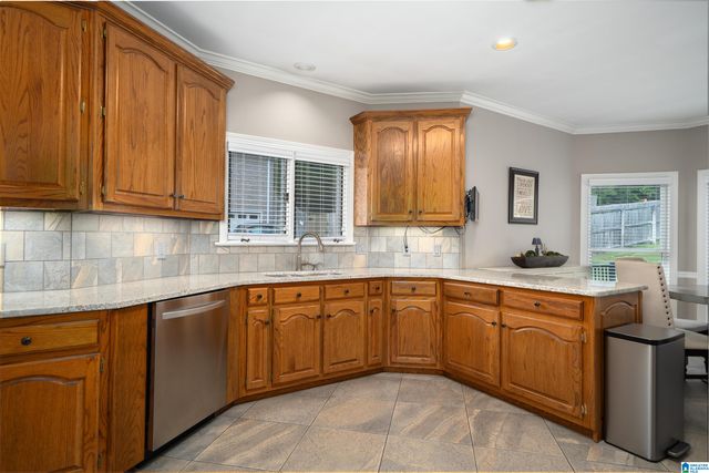132 NEWGATE ROAD, Alabaster, AL 35007