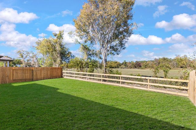 11828 Whirlaway Drive, Willis, TX 77318