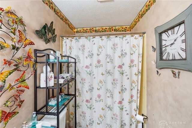 8531 Cheshire Court, Franklin Twp, OH 45005