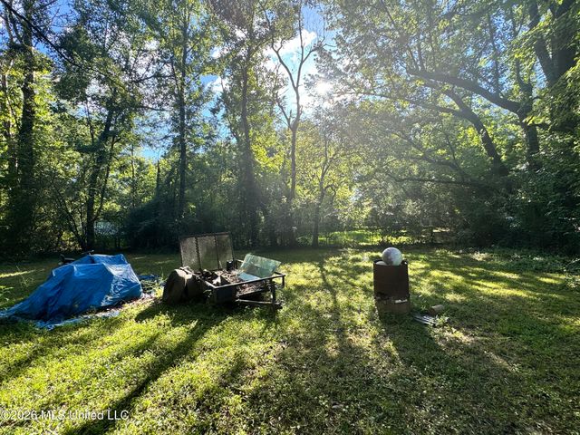 3165 Oak Forest Drive, Jackson, MS 39212