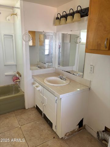 4927 S CYPRESS Place, Sierra Vista, AZ 85650