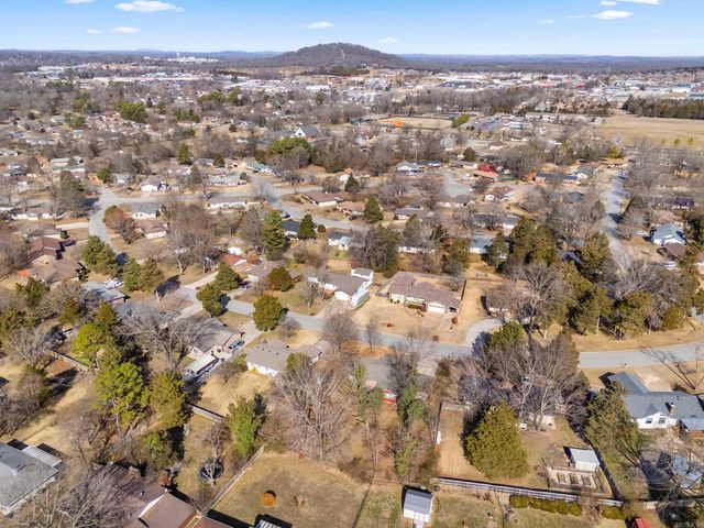 1401 S Kingswood Way, Mountain Home, AR 72653