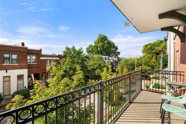 2211 S Grand Boulevard 210, St Louis, MO 63104