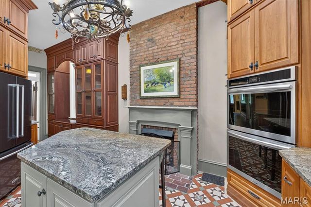 2011 Park Avenue, St Louis, MO 63104
