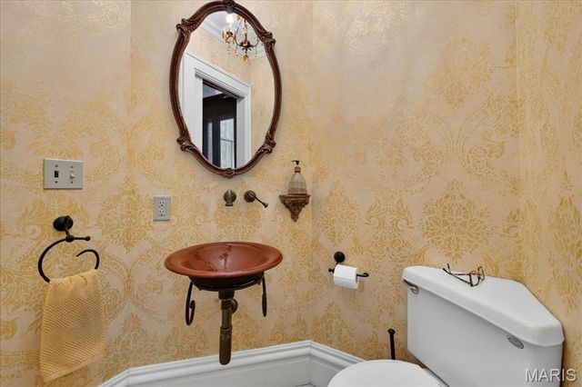 2011 Park Avenue, St Louis, MO 63104