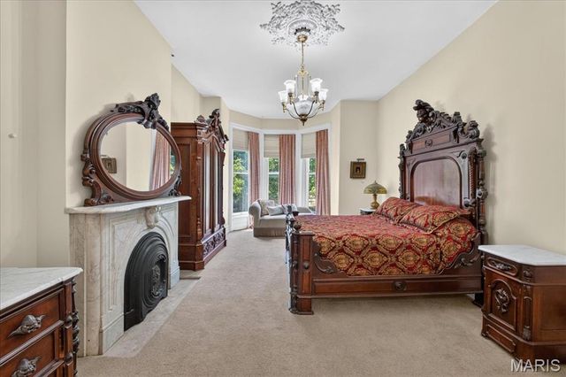 2011 Park Avenue, St Louis, MO 63104