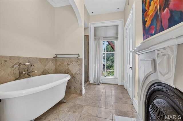 2011 Park Avenue, St Louis, MO 63104