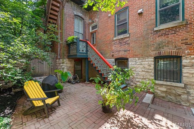 2011 Park Avenue, St Louis, MO 63104