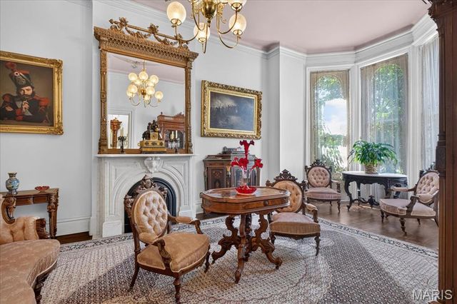 2011 Park Avenue, St Louis, MO 63104