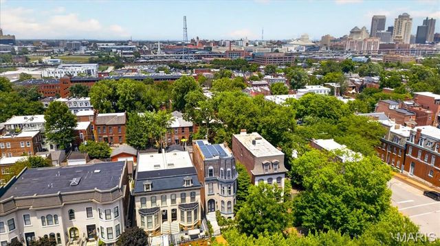 2011 Park Avenue, St Louis, MO 63104