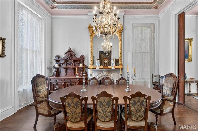 2011 Park Avenue, St Louis, MO 63104
