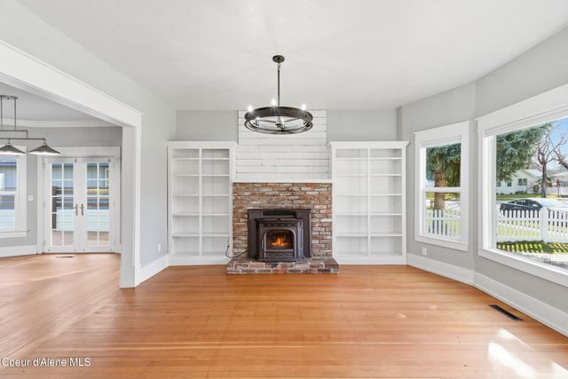 921 E Front AVE, Coeur D'alene, ID 83814