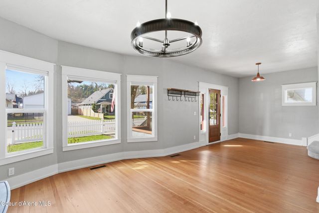 921 E Front AVE, Coeur D'alene, ID 83814