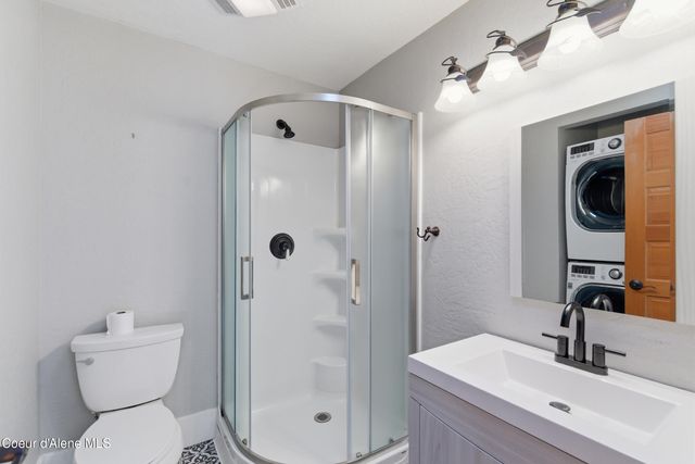 921 E Front AVE, Coeur D'alene, ID 83814