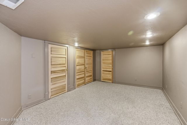 921 E Front AVE, Coeur D'alene, ID 83814