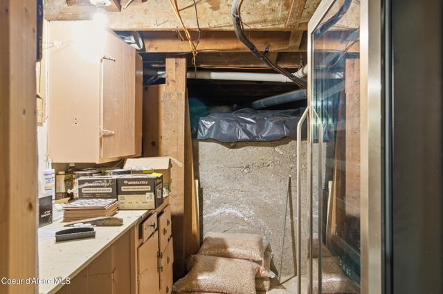 921 E Front AVE, Coeur D'alene, ID 83814