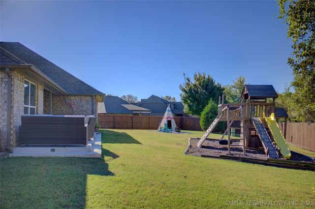13162 S 90 Avenue, Bixby, OK 74008