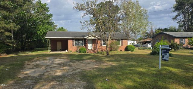 515 Nc-71 Hwy, Maxton, NC 28364