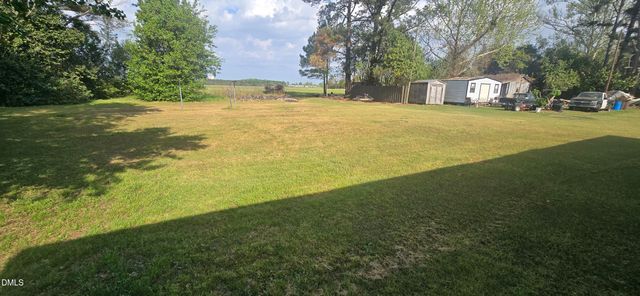 515 Nc-71 Hwy, Maxton, NC 28364