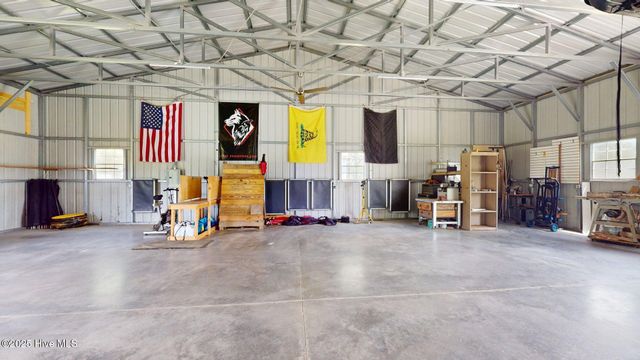 189 Nc 73, West End, NC 27376