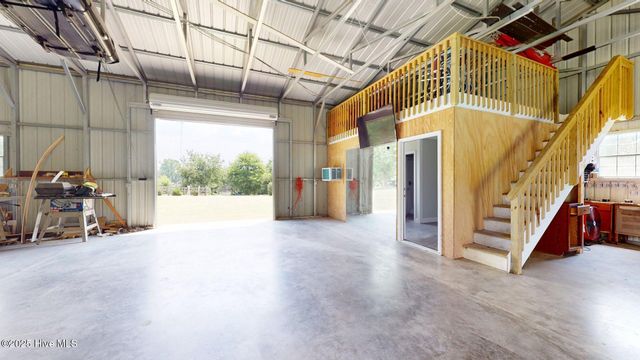 189 Nc 73, West End, NC 27376