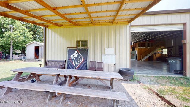 189 Nc 73, West End, NC 27376