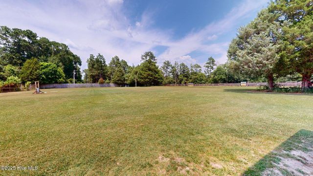 189 Nc 73, West End, NC 27376