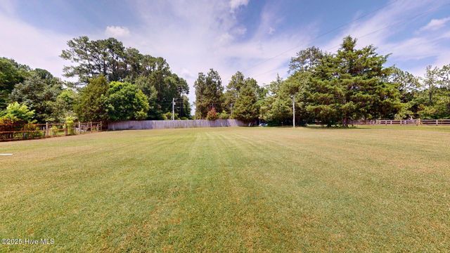 189 Nc 73, West End, NC 27376