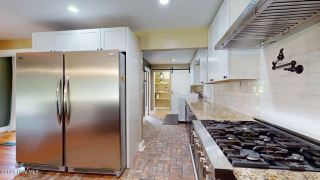 189 Nc 73, West End, NC 27376
