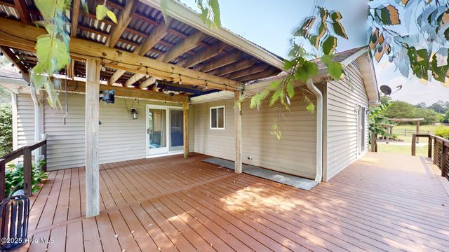 189 Nc 73, West End, NC 27376