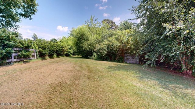 189 Nc 73, West End, NC 27376