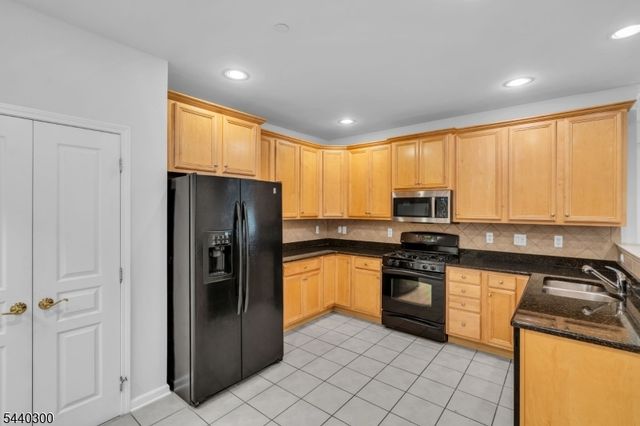 3105 Chesterwood Way, Franklin Twp., NJ 08873