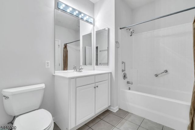 3105 Chesterwood Way, Franklin Twp., NJ 08873