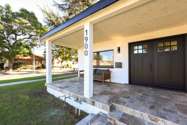 1900 W 41St St, Los Angeles, CA 90062