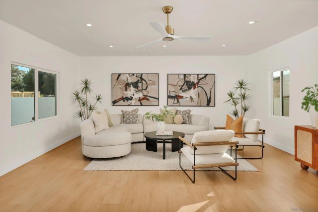 1900 W 41St St, Los Angeles, CA 90062