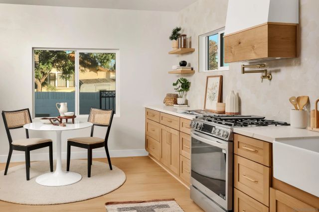 1900 W 41St St, Los Angeles, CA 90062