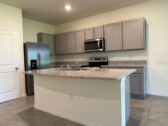5330 DRAGONFLY DRIVE, Wildwood, FL 34785