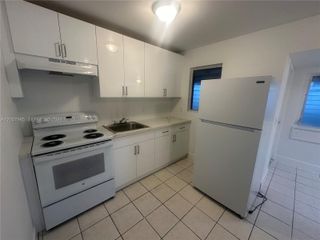 3404 SW 14th St R, Miami, FL 33145