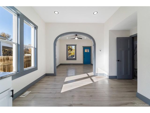 104 Stuart St, Denver, CO 80219