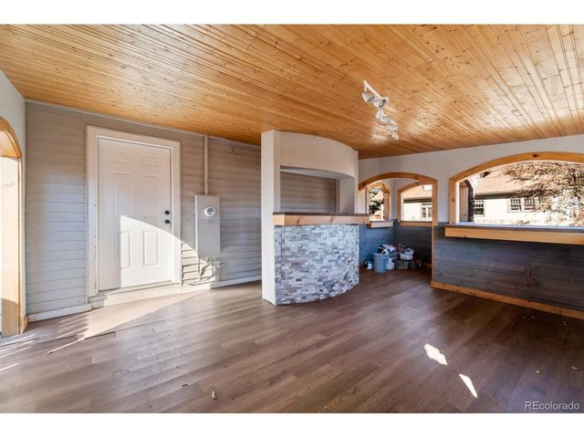 104 Stuart St, Denver, CO 80219