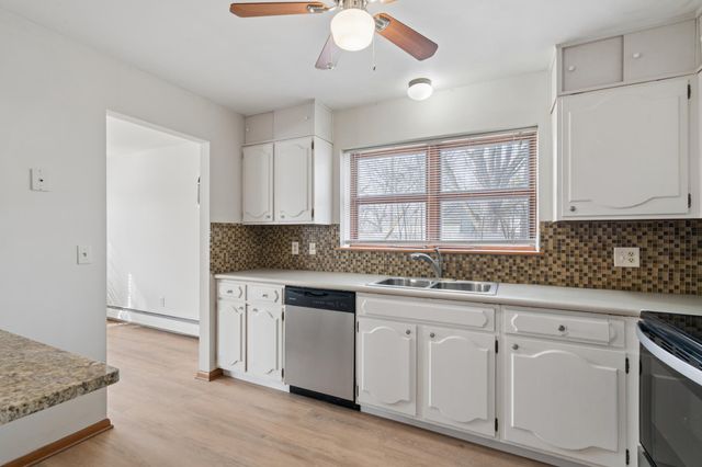 4516 Highway 7 1, Saint Louis Park, MN 55416