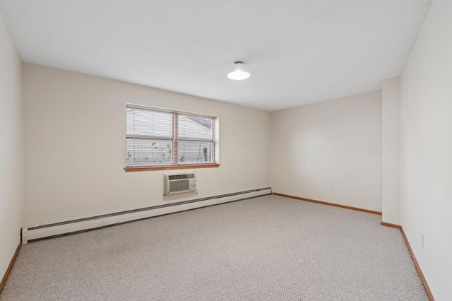 4516 Highway 7 1, Saint Louis Park, MN 55416