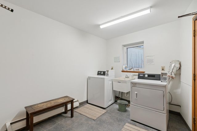 4516 Highway 7 1, Saint Louis Park, MN 55416