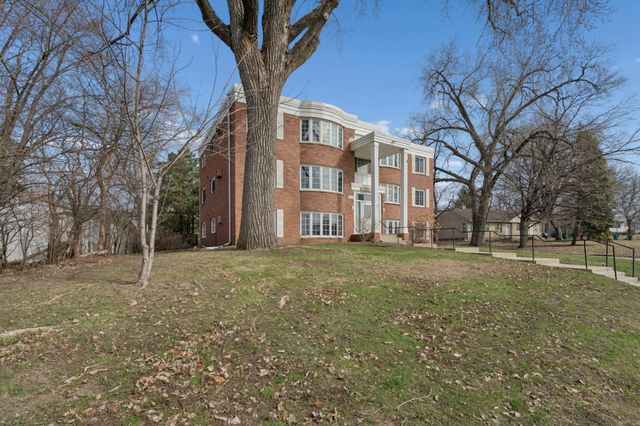 4516 Highway 7 1, Saint Louis Park, MN 55416