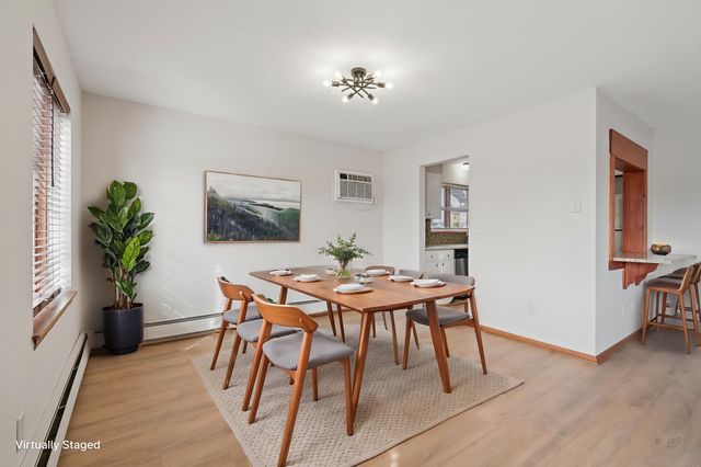 4516 Highway 7 1, Saint Louis Park, MN 55416