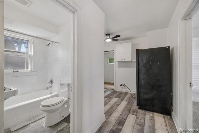 242 Crocker Boulevard, Mount Clemens, MI 48043